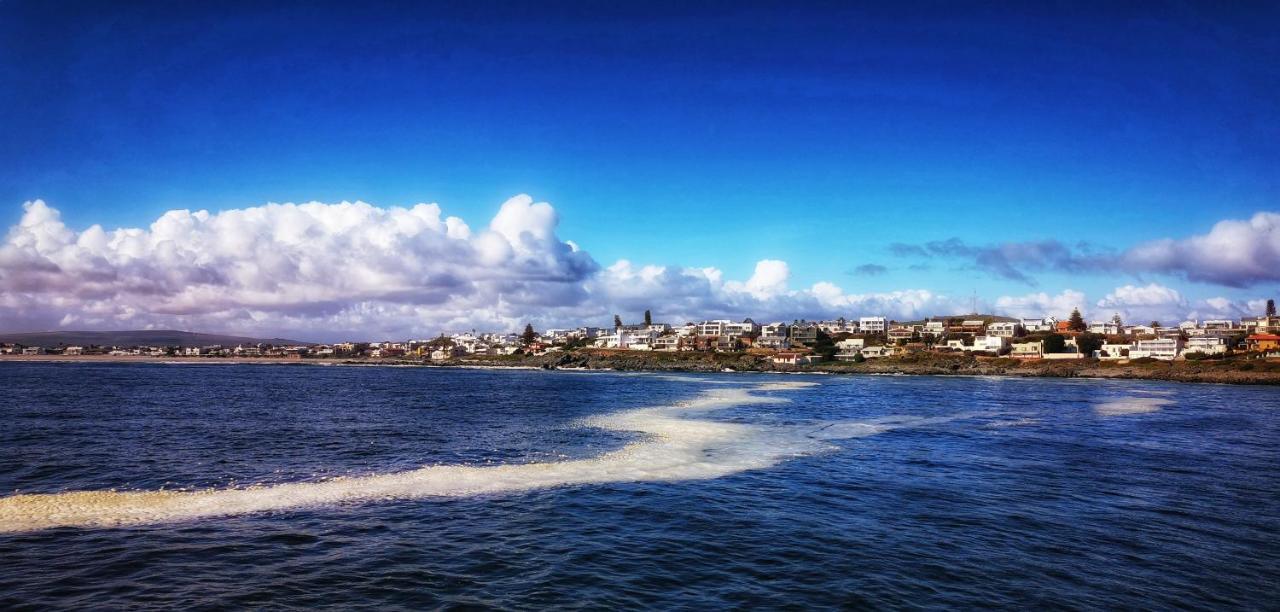 Appartamento 21 On Bakoond Yzerfontein Esterno foto