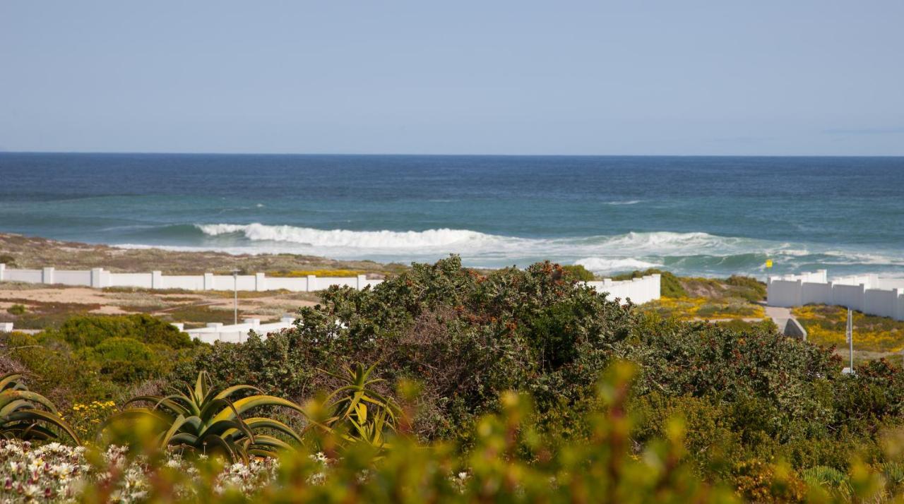 Appartamento 21 On Bakoond Yzerfontein Esterno foto