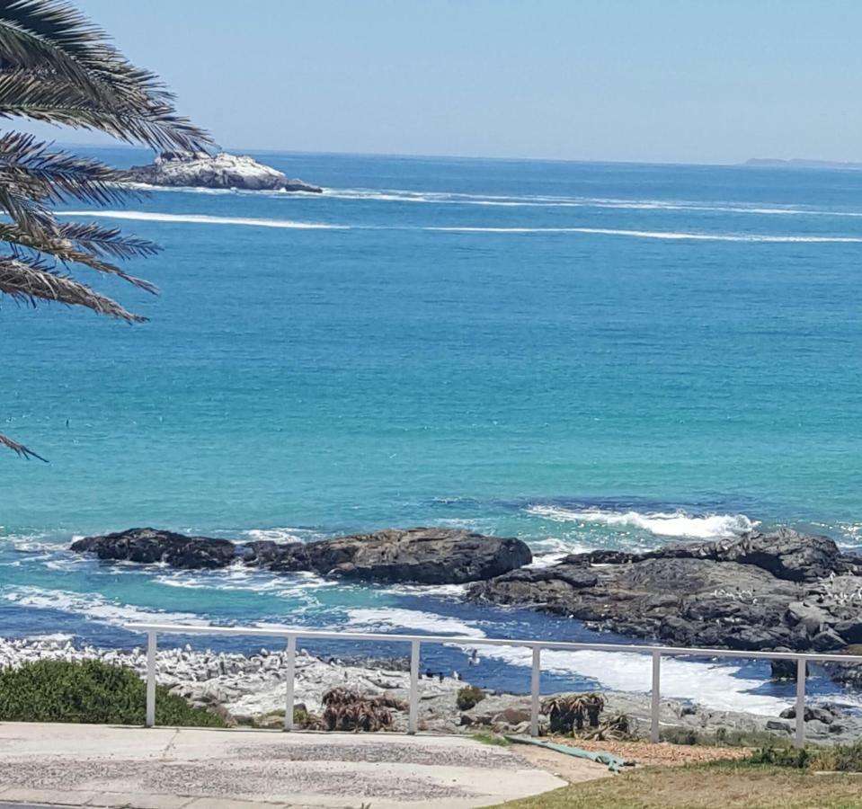 Appartamento 21 On Bakoond Yzerfontein Esterno foto